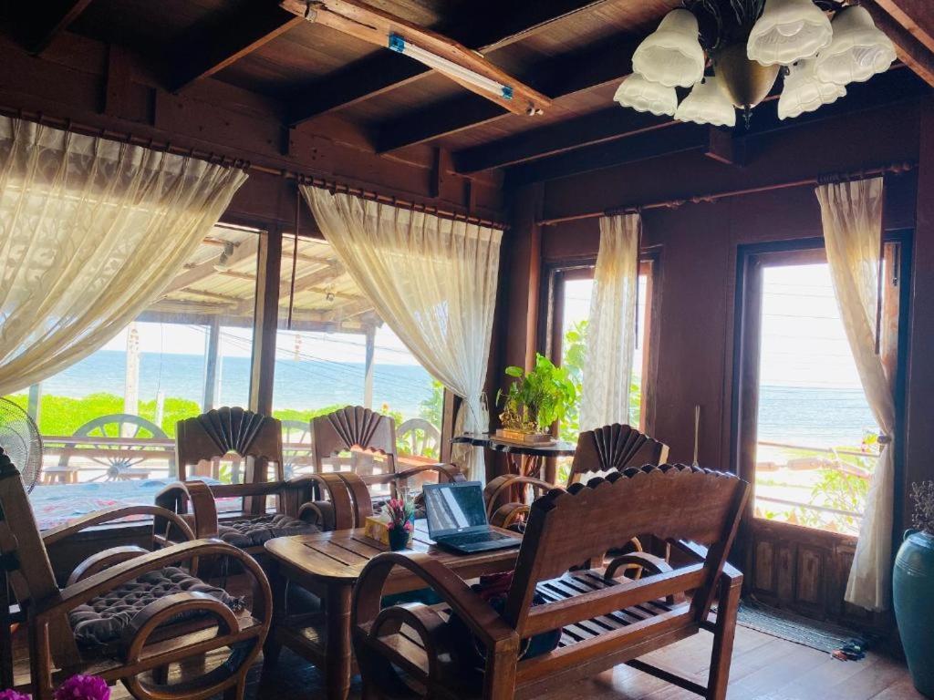 The Sunrise Beach Cafe And Guesthouse Ban Tha Khoi 外观 照片